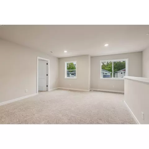 Other - 10815 43rd Ave SE, Everett, WA 98208 photo 2 of 5
