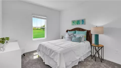 Bedroom - 4200 Jespersen St, Apopka, FL 32712 photo 2 of 4