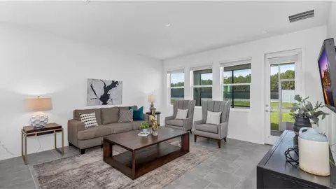 Living - 4200 Jespersen St, Apopka, FL 32712 photo 1 of 2