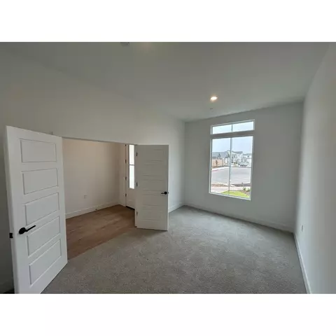 2275 N Duke Ave, Clovis, CA 93619 photo 4