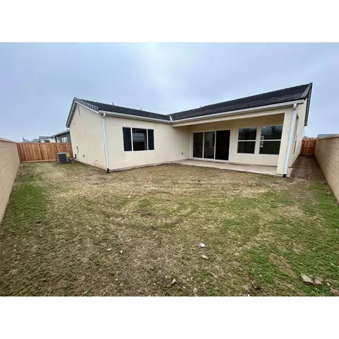 2275 N Duke Ave, Clovis, CA 93619 photo 7