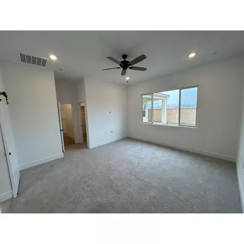 2275 N Duke Ave, Clovis, CA 93619 photo 5