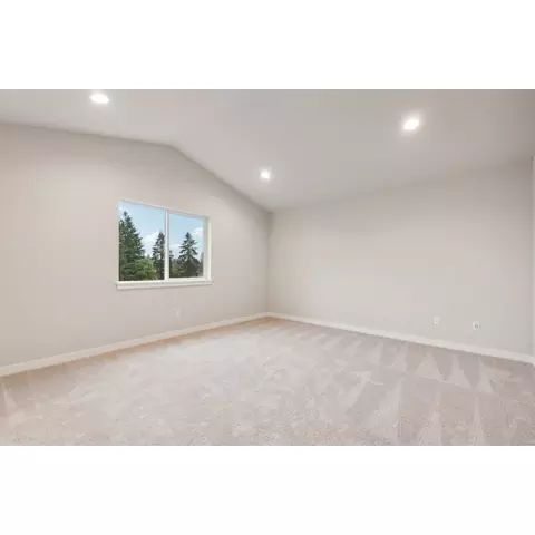 Bedroom - 2998 S Quartz Dr, Cornelius, OR 97113 photo 7 of 9