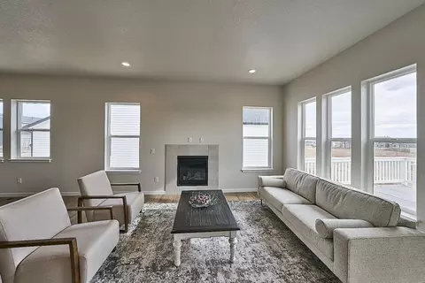 Living - 12875 Stone Valley Dr, Colorado Springs, CO 80920 photo 6 of 8