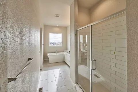 Bath - 12875 Stone Valley Dr, Colorado Springs, CO 80920 photo 4 of 4