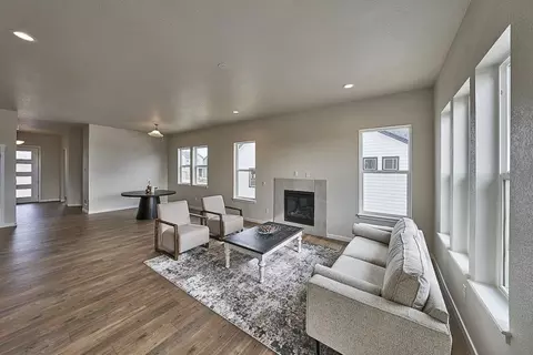 Living - 12875 Stone Valley Dr, Colorado Springs, CO 80920 photo 4 of 8