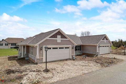 814 Margo Cir, Eagle, WI 53119 photo 4