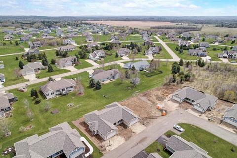 814 Margo Cir, Eagle, WI 53119 photo 10