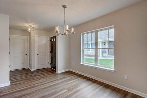 814 Margo Cir, Eagle, WI 53119 photo 9