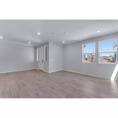 Living - 1536 E 3rd Ave, Longmont, CO 80501 photo 2 of 3