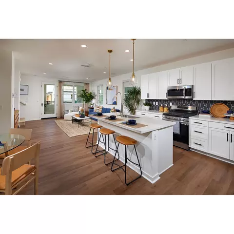 2472 E Stanley Paseo, Ontario, CA 91762 photo 8
