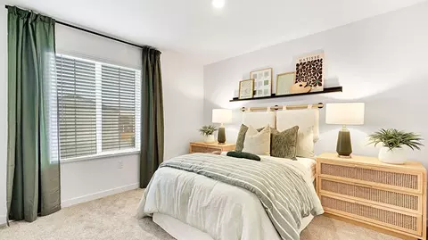 Bedroom - 3237 Carambola Ave, Clovis, CA 93619 photo 4 of 7