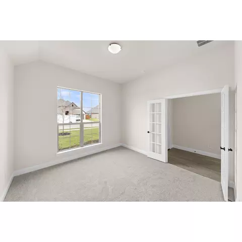 911 Meadow View Dr, Cleburne, TX 76033 photo 29