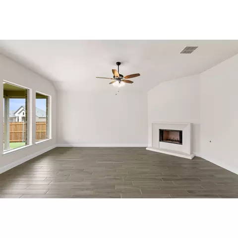 911 Meadow View Dr, Cleburne, TX 76033 photo 14