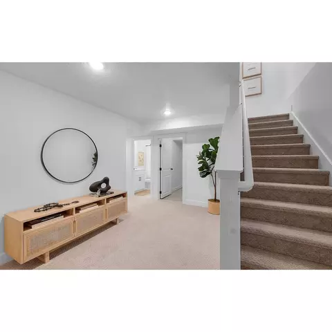 Entry Way - 68 S Moonlit Rd, Mapleton, UT 84664 photo 4 of 6