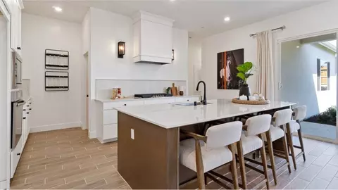 Kitchen - 912 Traverse Dr S, Madera, CA 93636 photo 3 of 4