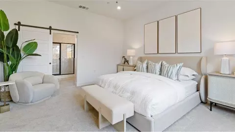 Bedroom - 912 Traverse Dr S, Madera, CA 93636 photo 1 of 5