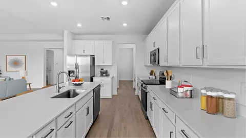 Kitchen - 20505 Verawood Loop, Estero, FL 33928 photo 3 of 3