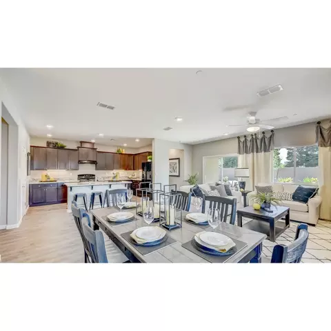 1432 W Ryan Ave, Fowler, CA 93625 photo 16