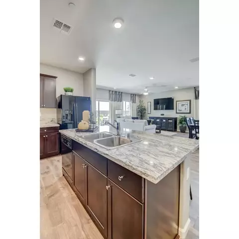 1432 W Ryan Ave, Fowler, CA 93625 photo 22
