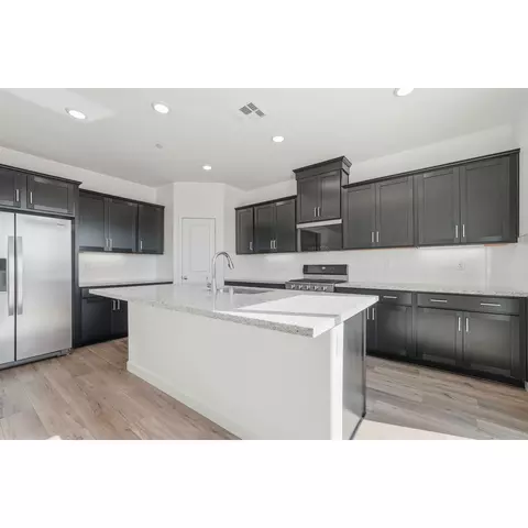 765 Rosazzo Ln, Manteca, CA 95337 photo 5