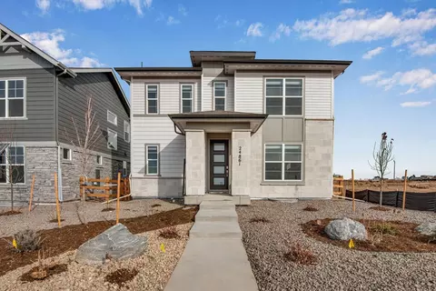 24861 E 33rd Dr, Aurora, CO 80019 photo 1