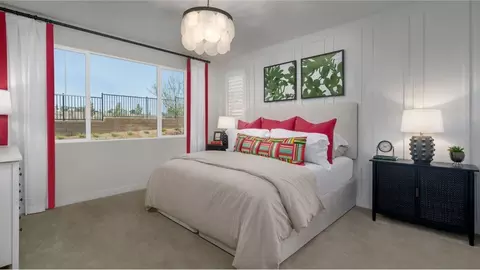 2425 Crowley Dr, Rialto, CA 92377 photo 3