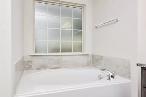 828 N Fork Ranch Rd, Waco, TX 76705 photo 32