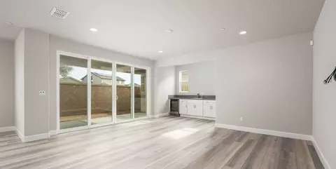 Other - 377 Peters Rd S, Madera, CA 93636 photo 2 of 8