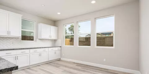 Kitchen - 377 Peters Rd S, Madera, CA 93636 photo 5 of 5