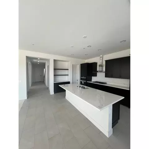 Entry Way - 2265 Paramount Ln, Manteca, CA 95337 photo 1 of 2