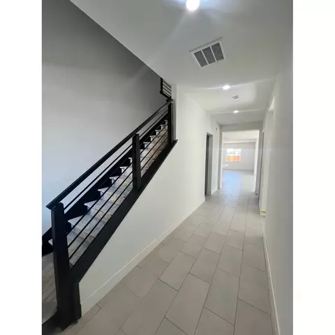 Entry Way - 2265 Paramount Ln, Manteca, CA 95337 photo 2 of 2