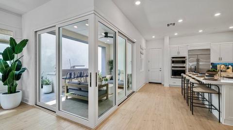 111 Bosal, Irvine, CA 92618 photo 16