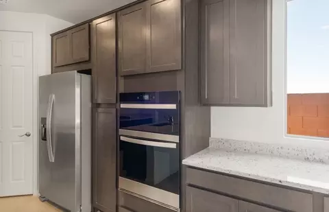 Kitchen - 1520 W Saddle Run, Apache Junction, AZ 85120 photo 4 of 6