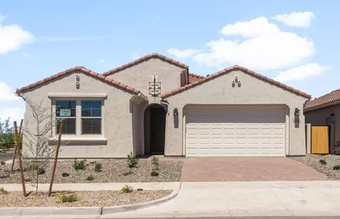 Exterior - 1520 W Saddle Run, Apache Junction, AZ 85120 photo 1 of 2