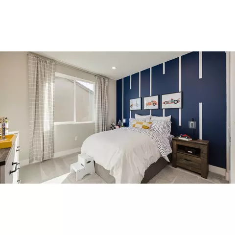 Bedroom - 1735 Shingle Ave, Manteca, CA 95337 photo 5 of 6