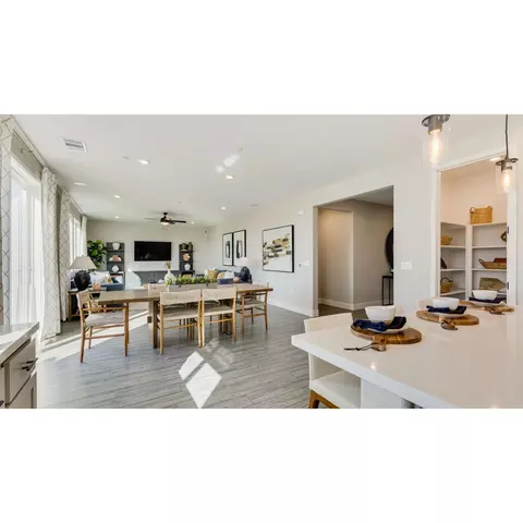 Dining - 1735 Shingle Ave, Manteca, CA 95337 photo 2 of 2