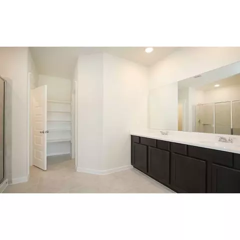 231 Lisa Marie Dr, Angleton, TX 77515 photo 8