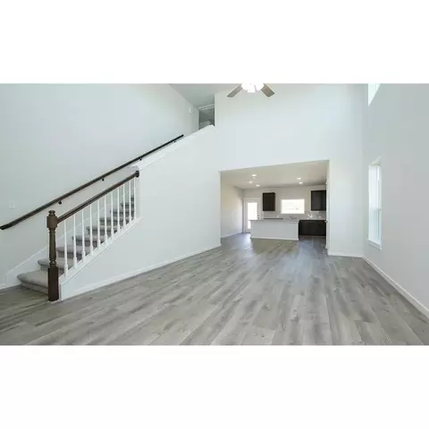 231 Lisa Marie Dr, Angleton, TX 77515 photo 6