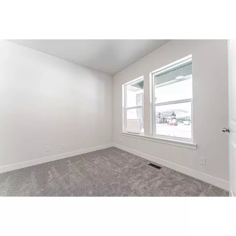 48 E Limber Pine Dr, Mapleton, UT 84664 photo 8