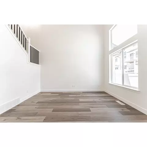 Living - 4605 S Olive Ave, Mapleton, UT 84664 photo 2 of 2