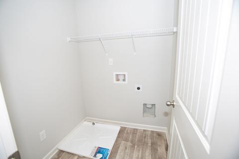 423 Toronto Cir, Hampton, GA 30228 photo 23