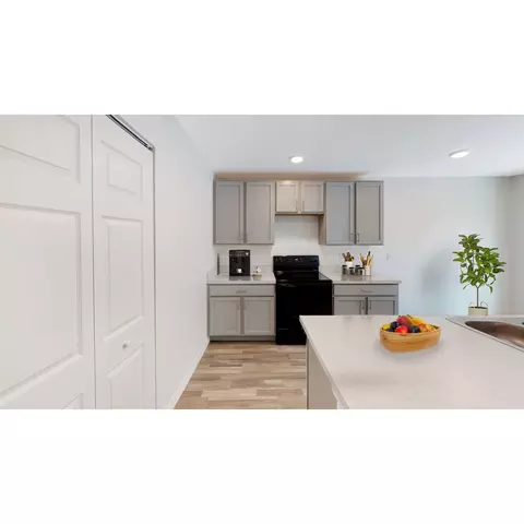 3404 E 21st St, Alva, FL 33920 photo 8