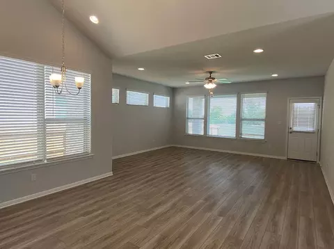 258 Rieber Rd, Kyle, TX 78640 photo 3