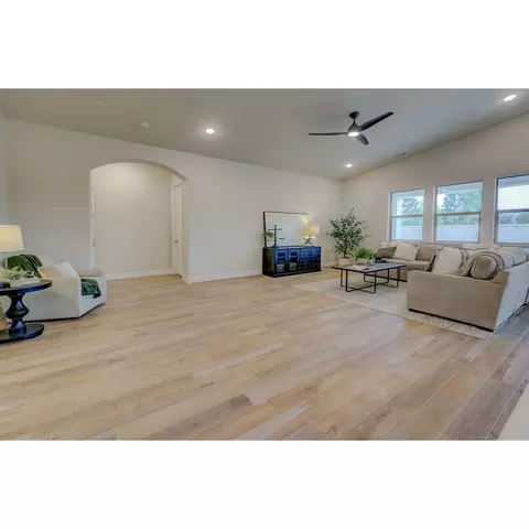 Living - 1638 N Blackwood Ave, Clovis, CA 93619 photo 3 of 4