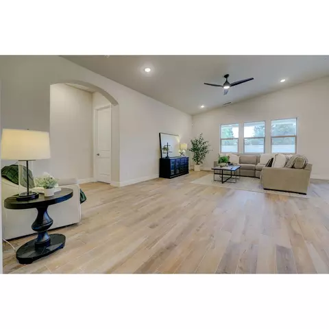Living - 1638 N Blackwood Ave, Clovis, CA 93619 photo 4 of 4