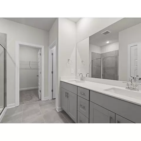 Bath - 765 Treeline Rd, Moore, SC 29369 photo 1 of 2