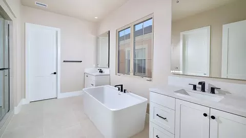 239 Pinnacle, Irvine, CA 92602 photo 10