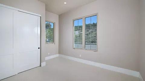 239 Pinnacle, Irvine, CA 92602 photo 19