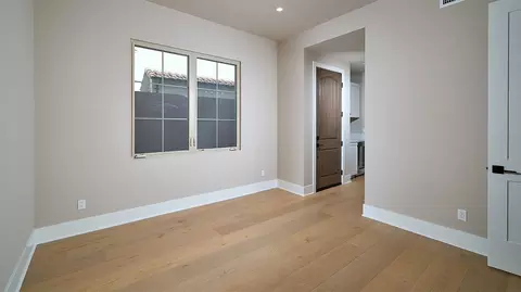 239 Pinnacle, Irvine, CA 92602 photo 17